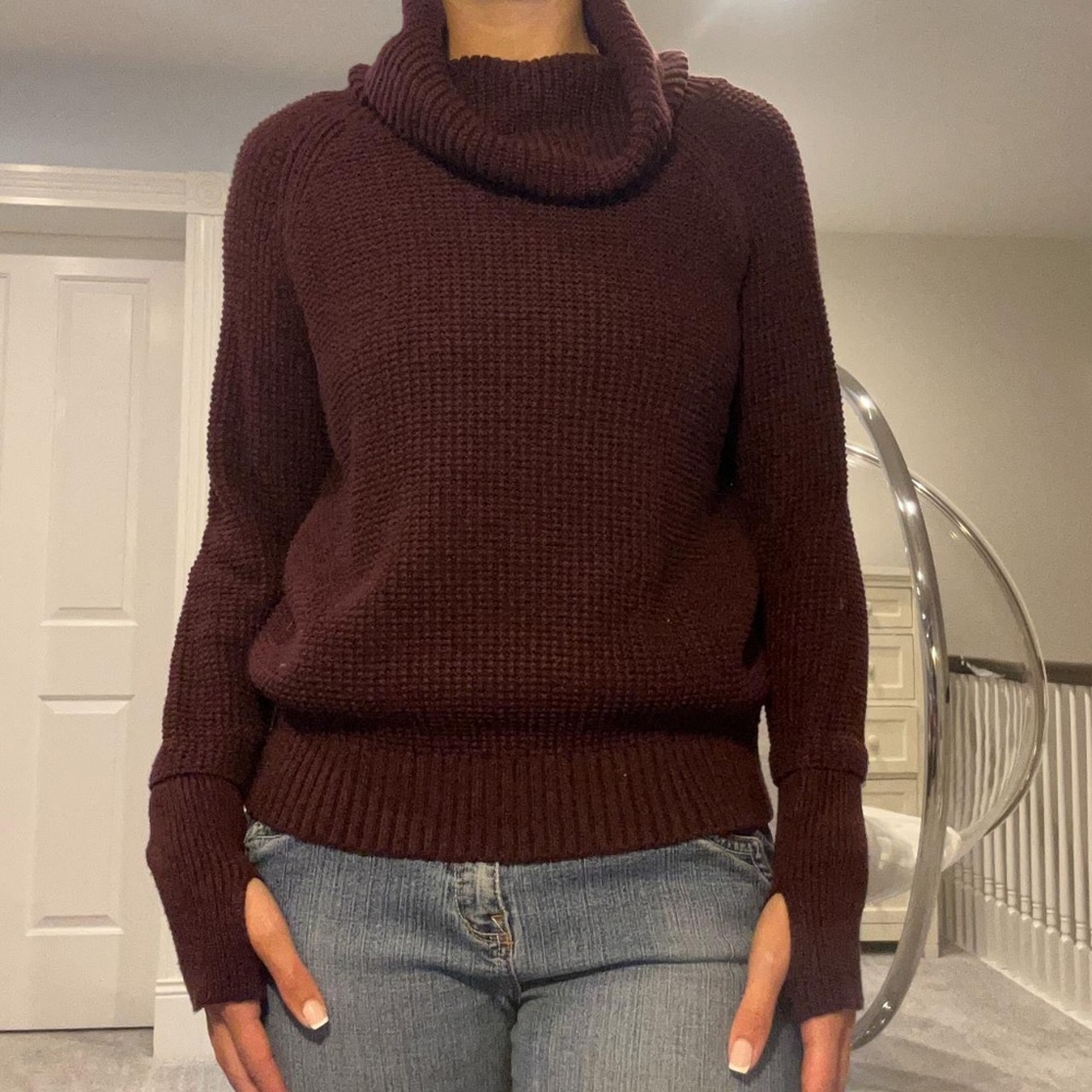 Women's Burgundy Jumper